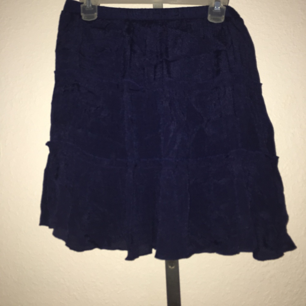 blue skirt