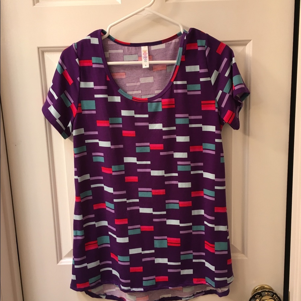 Lularoe Classic Tee