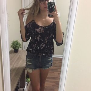 Black Floral Cold Shoulder Cropped Blouse