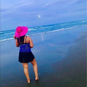 Meet your Posher, Mitzi