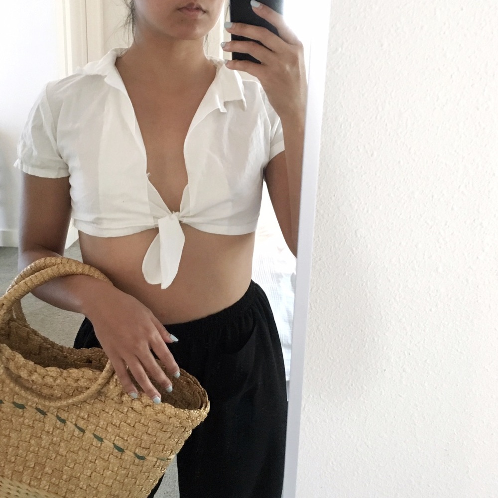 SALE! Vintage Cropped Front Tie Top - Picture 1 of 5
