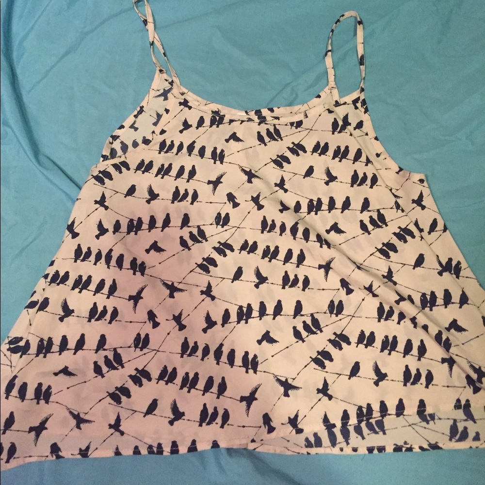 Patterned tank