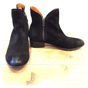 Seychelles Lucky Penny Black Suede boots - NBW