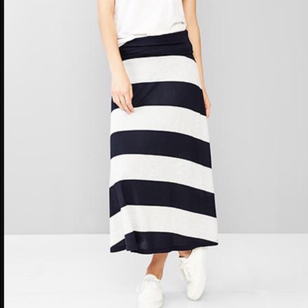 Long Gap maxi skirt