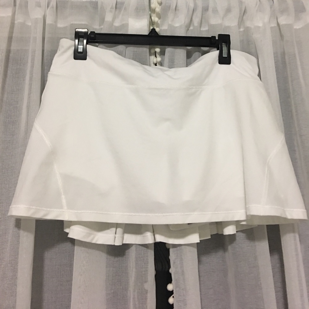 Authentic Lululemon White Skirt