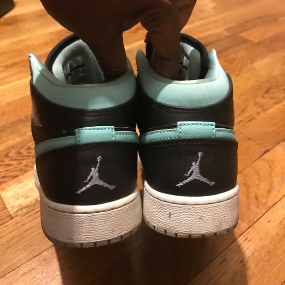 Sneaker - Picture 4 of 5