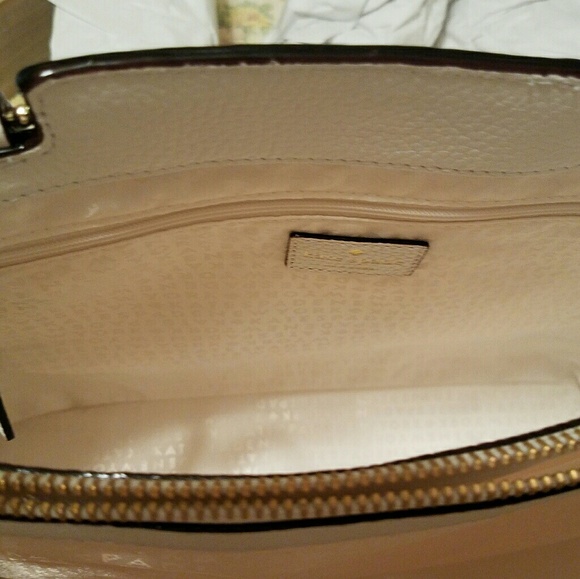 Kate Spade-SOLD - Picture 6 of 6