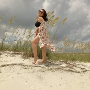 Meet your Posher, Stephany