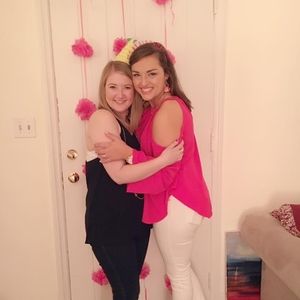 Meet your Posher, Caroline