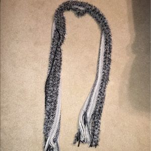 black and white fuzzy scarf