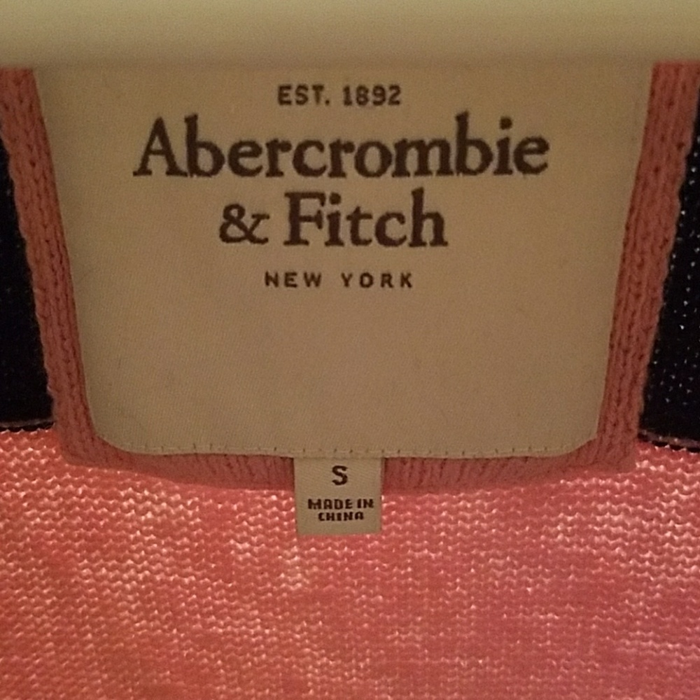 Vest - Picture 3 of 5