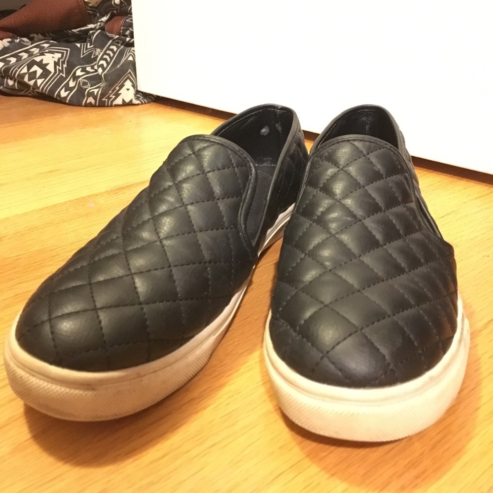 Steve Madden Leather Checkered Slip-Ons