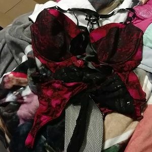 Super sexy lingerie set!