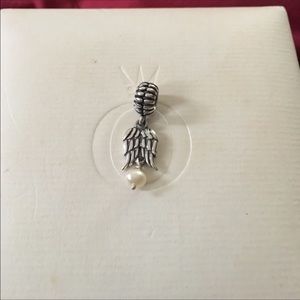 Authentic Angel Wing Pandora