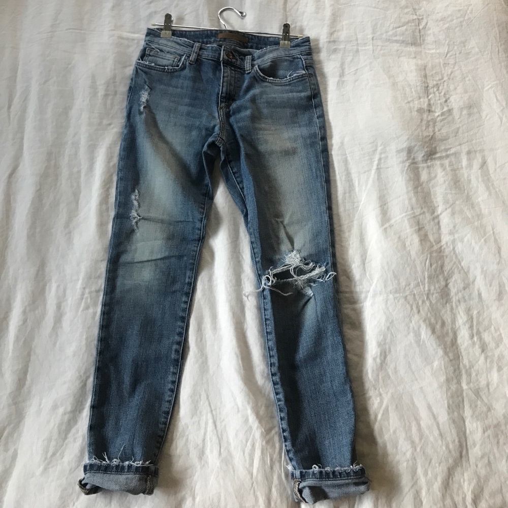 JOE'S Skinny Boyfriend Jeans