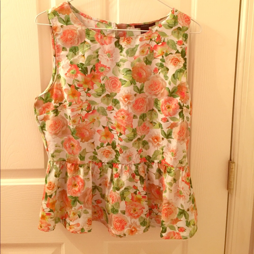 Forever 21 Sleeveless Floral Peplum Blouse