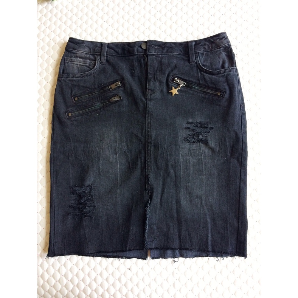 Black Edge Denim Skirt