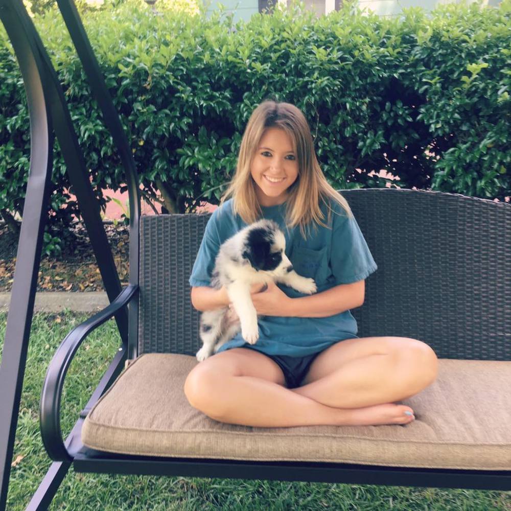 Meet your Posher, Danielle