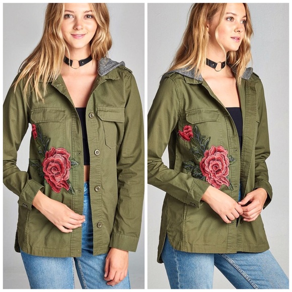 Cady Flower Utility Jacket 🌺 - Picture 2 of 4