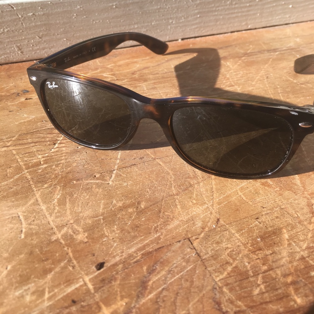 Ray ban wayfarer sunglasses