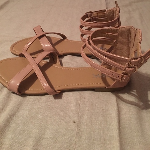 Blush gladiator sandals - Picture 2 of 3