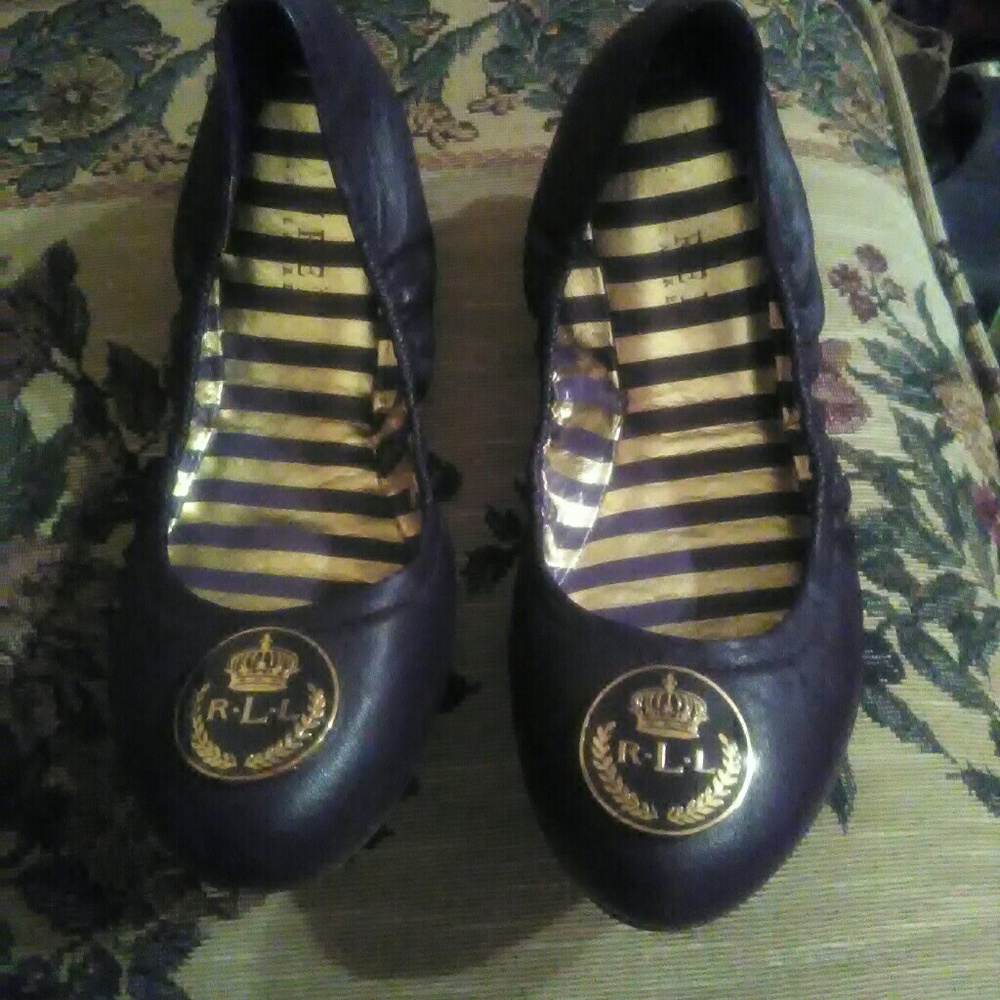 SOLD Ralph Lauren purple ladies flats sz 6 b