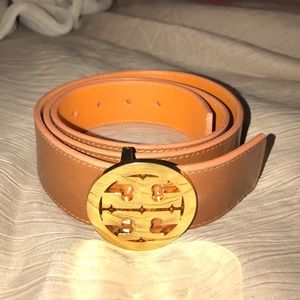 Tory Burch belt