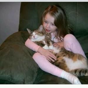 Meet your Posher, Abigail