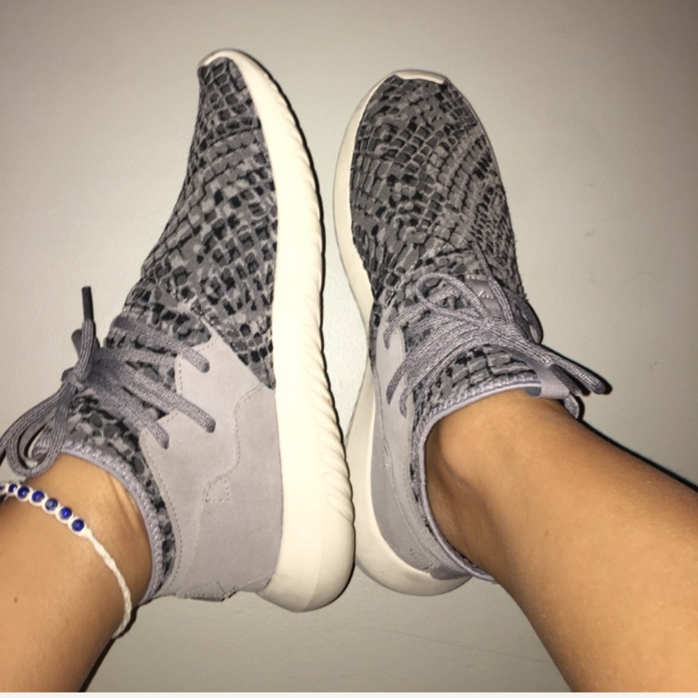Adidas Tubular Sneakers