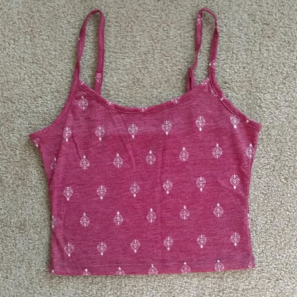 Red & White Fleur De Lis Crop Tank Top Nollie