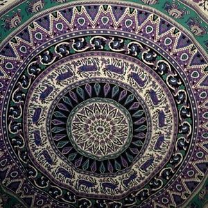 Meet your Posher, Julia