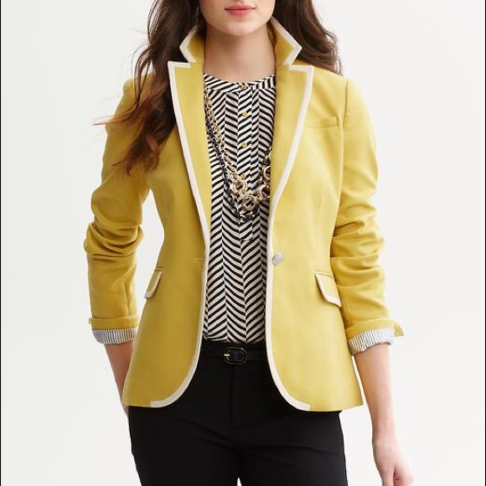 Banana Republic Tipped Blazer 00P
