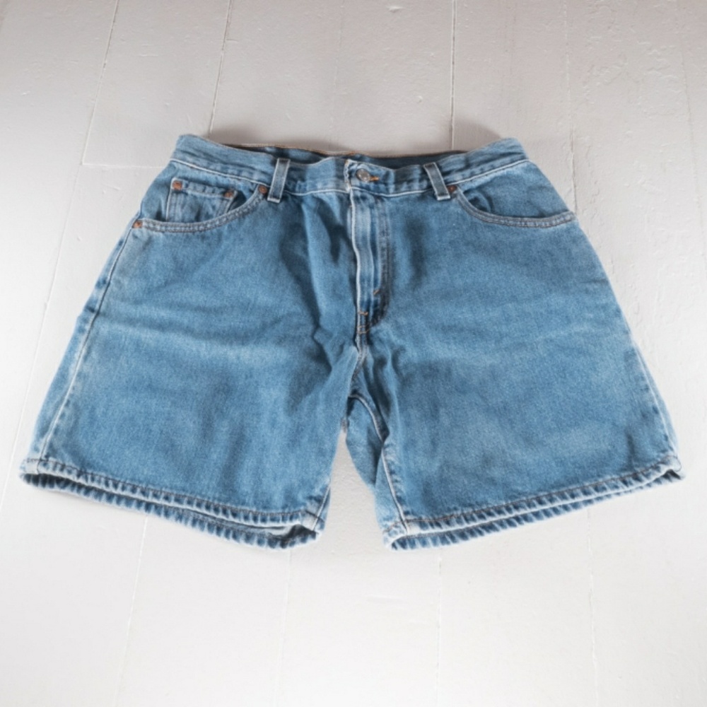 Levi's High Waisted Mom Jean Shorts 12 MIS