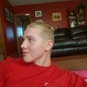 Meet your Posher, Erick