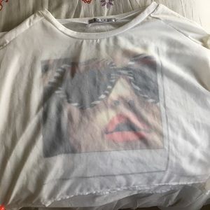 Cropped top soft mesh tee