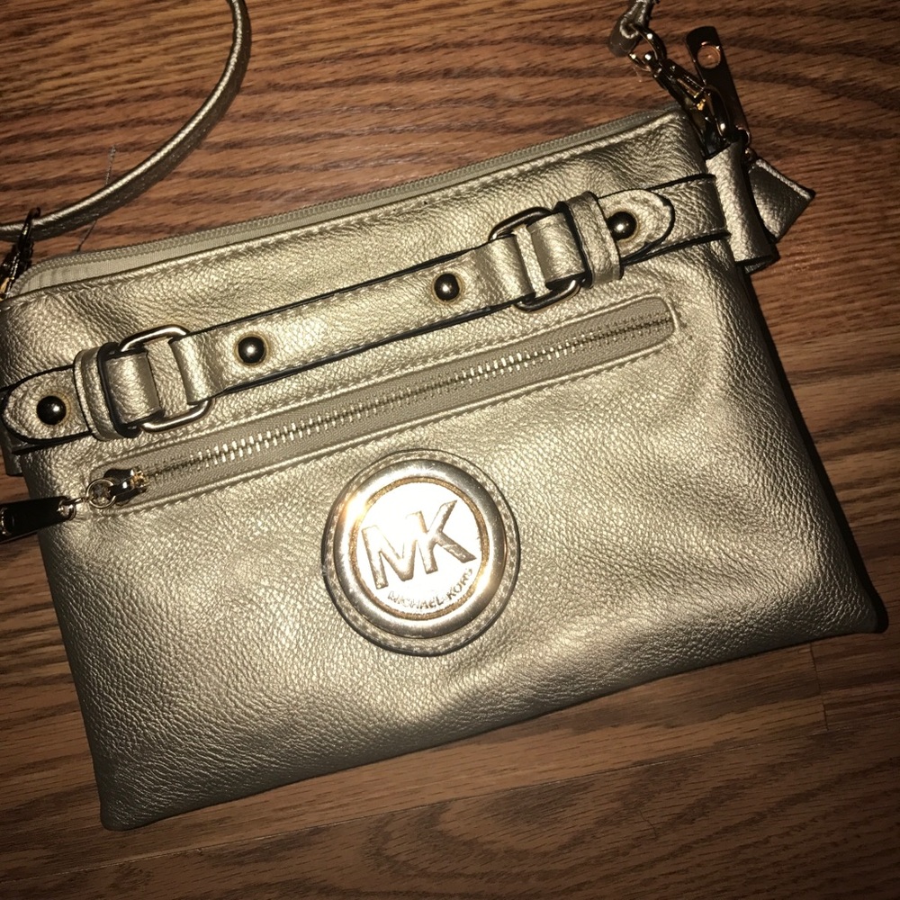 Michael Kors cross body bag