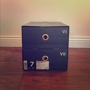 Air Jordan golden moment pack Retro 6/7  8.5w/7Y