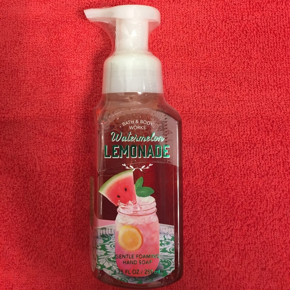 Bath & Body Works WATERMELON LEMONADE foaming soap