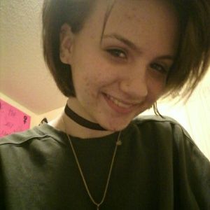 Meet your Posher, Alexandra