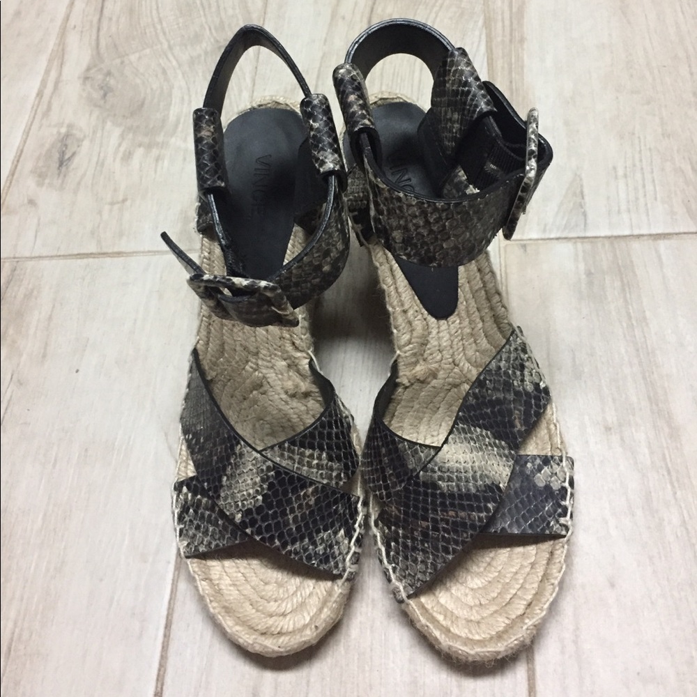 Brand new Vince wedges size 7