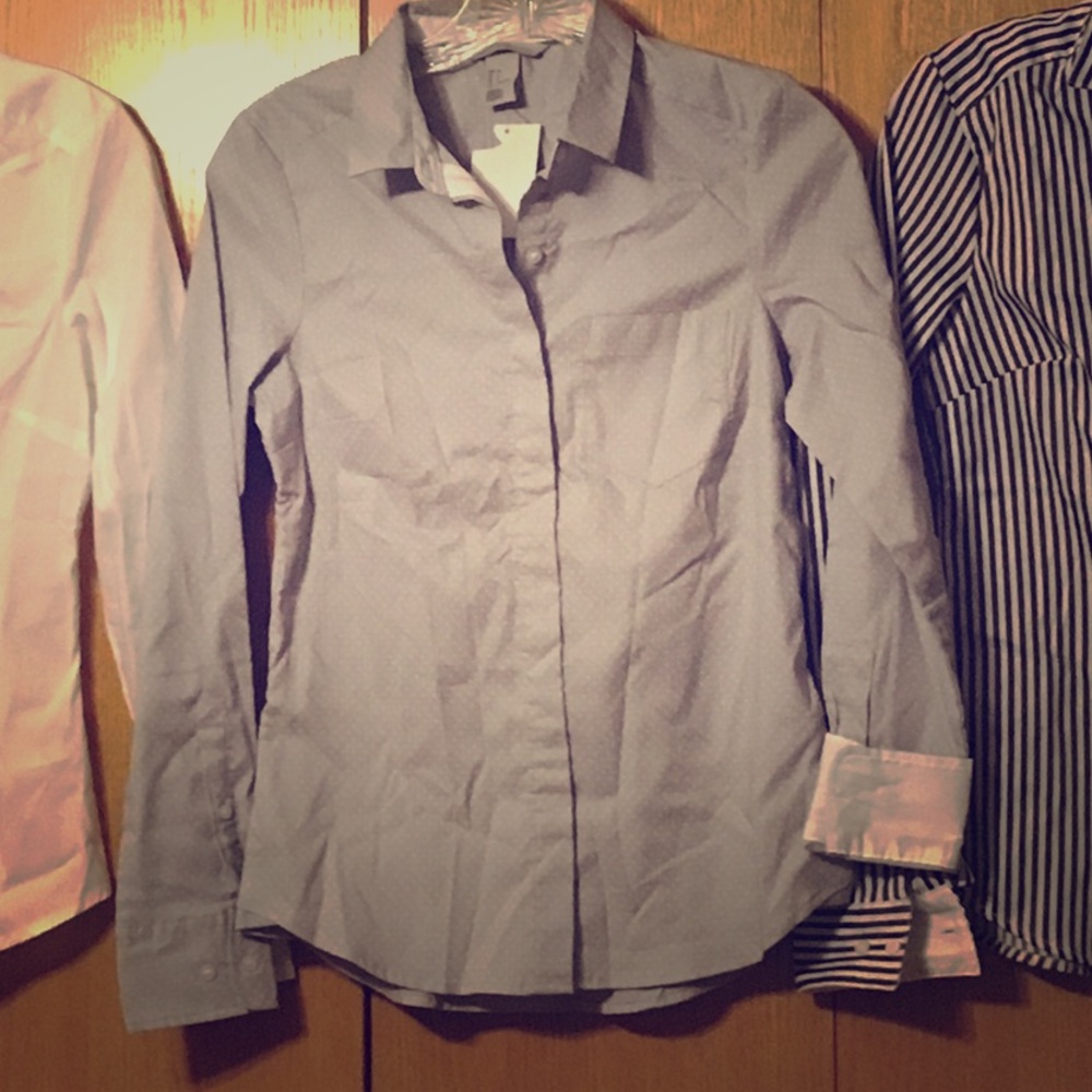 H&M Fitted Button Down