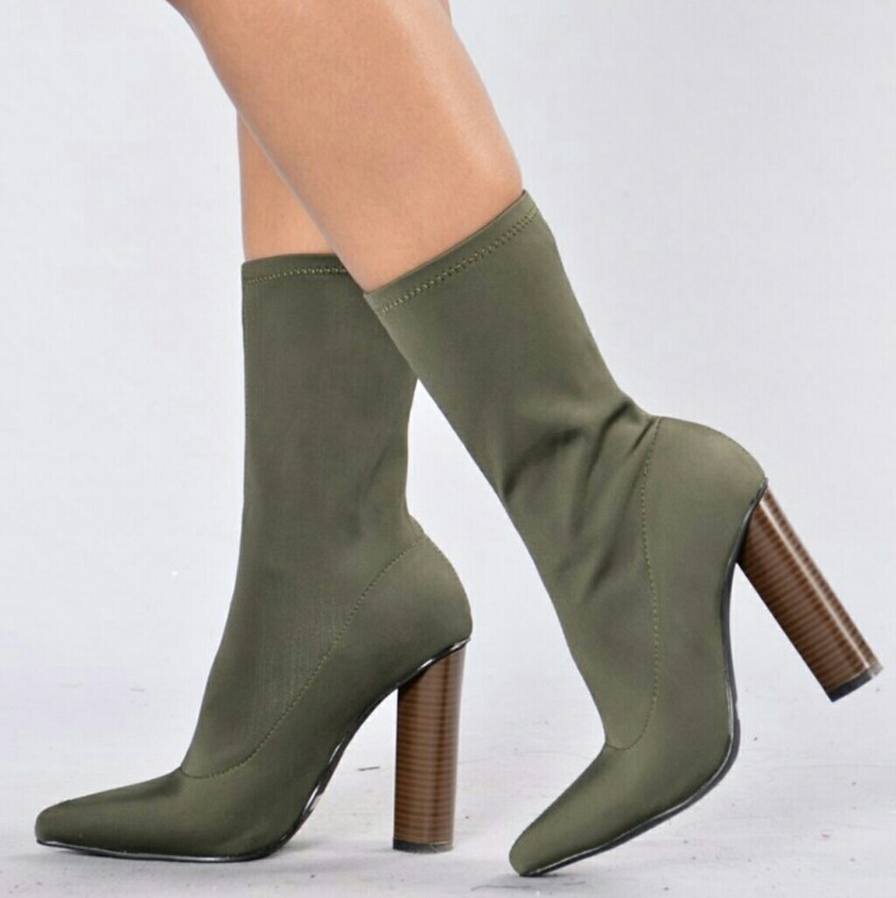 Fashion Nova Olive Green Boots