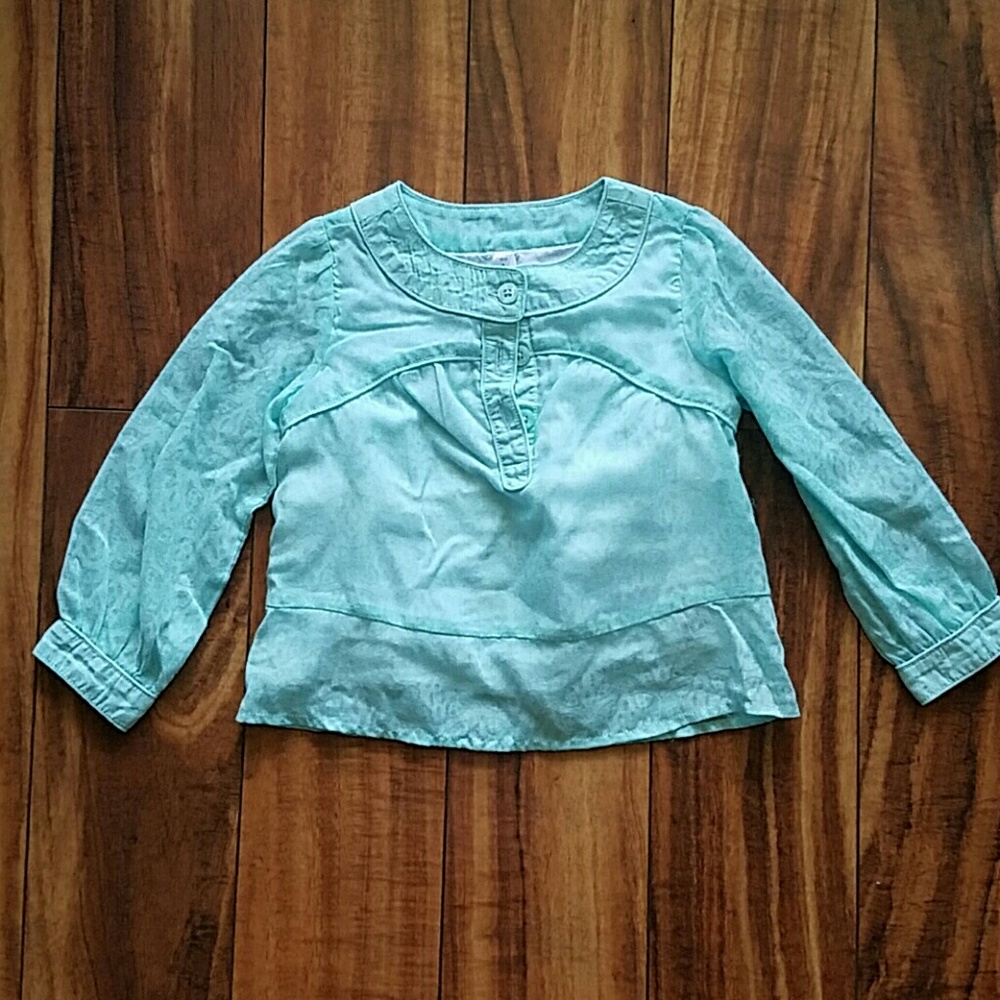 Long sleeve shirt