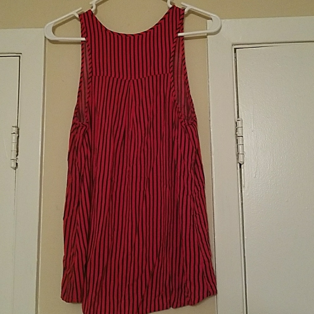 Shirt - Picture 4 of 4