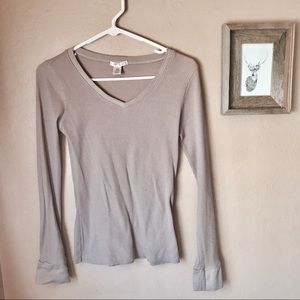 tan v-neck long sleeve
