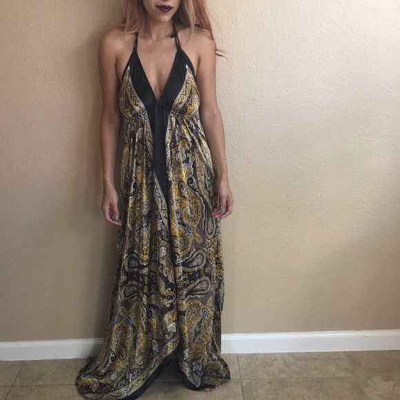 Urban Nomad Dresses & Skirts - Urban Nomad Backless Boho Festival Maxi Dress