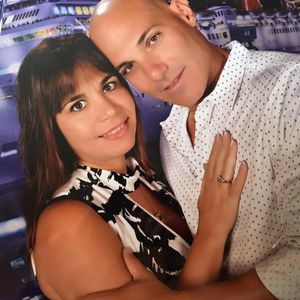 Meet your Posher, Yeney