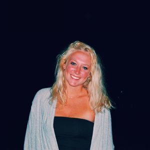 Meet your Posher, Ellie