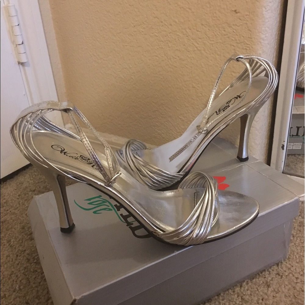 Silver Heel