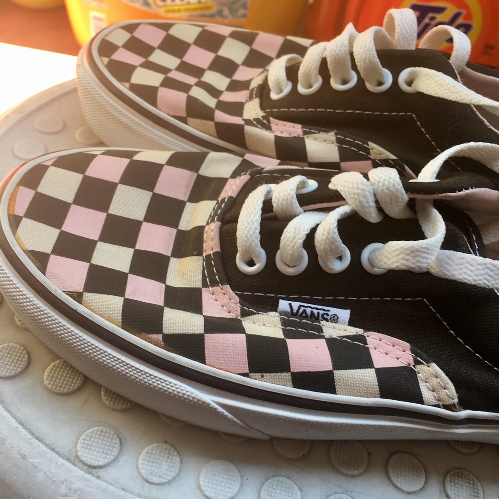 Vans Era checkerboard Men's 7/Women's 8.5